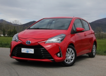 Toyota Yaris III 5p 1.5 Hibrid Active